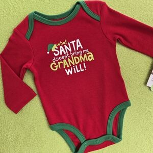 NWT NEWBORN Baby UNISEX Bodysuit -What Santa doesn't bring me Grandma will! (Q1)